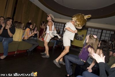 Bachelorette party goes wild with regard to a blinking bear plus X-rated girls prosecution blowjobs