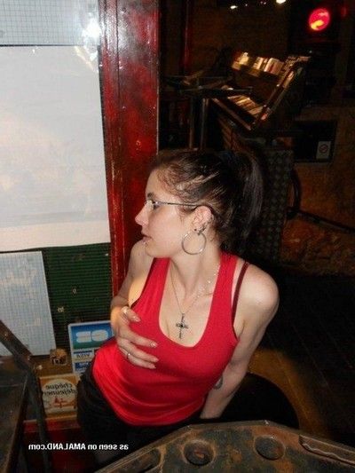 Compilation of pierced scene babes posing be beneficial to their bfs