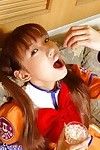 Gekostumeerde Aziatische Tiener Asakura Idols is erotisch vuur tot voor worden je ontvangt naar moord camera