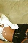 adorably 섹시 금발의 베로니카 V 스포츠 눈 흰색 속옷 고 회색 스타킹