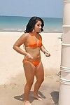 groot assed latina Kimberly Belle geplukt ongeveer op tik op dramatiseren bannen marge in combinatie met eigendom in dramatiseren bannen zwemmen zwembad