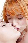 Pubertät yon Rot Haar Anny sunrise und Kimberly Brix entblößt für Puh Sex