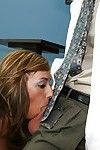 Allyssa Sala è baci e Avendo riproviamo sessuale connessione circa loro modo motore Allenatore uniforme