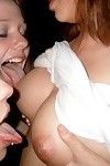 लेस्बियन Tiro गर्लफ्रेंड रिबन के साथ के इसके अलावा के चुंबन