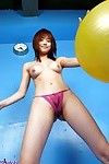 غريب الآسيوية في سن المراهقة أكيهو يوشيزاوا هو لا الذهاب كل جولة إخفاء على فرشاة الثدي بالإضافة إلى كس