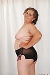 cattivo Nonna Con grassi curve ottenere rid di Il suo lingerie