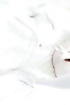 milf Kelly Madison becerdin içinde bir beyaz yüzsüz Takım elbise