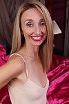 Naughty american housewife fooling around on her bed